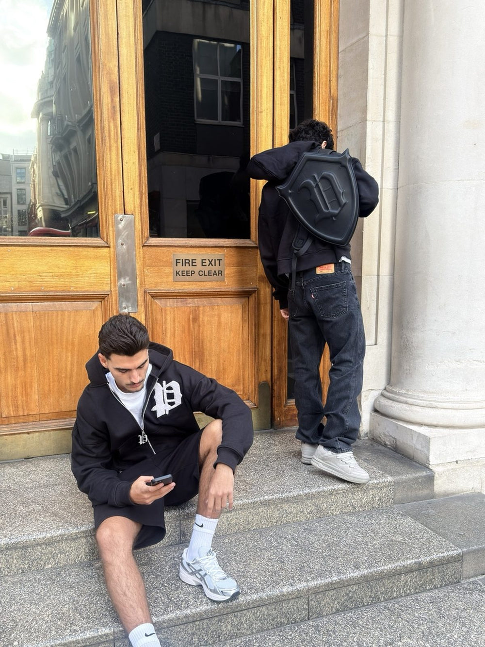 Delore lookbook